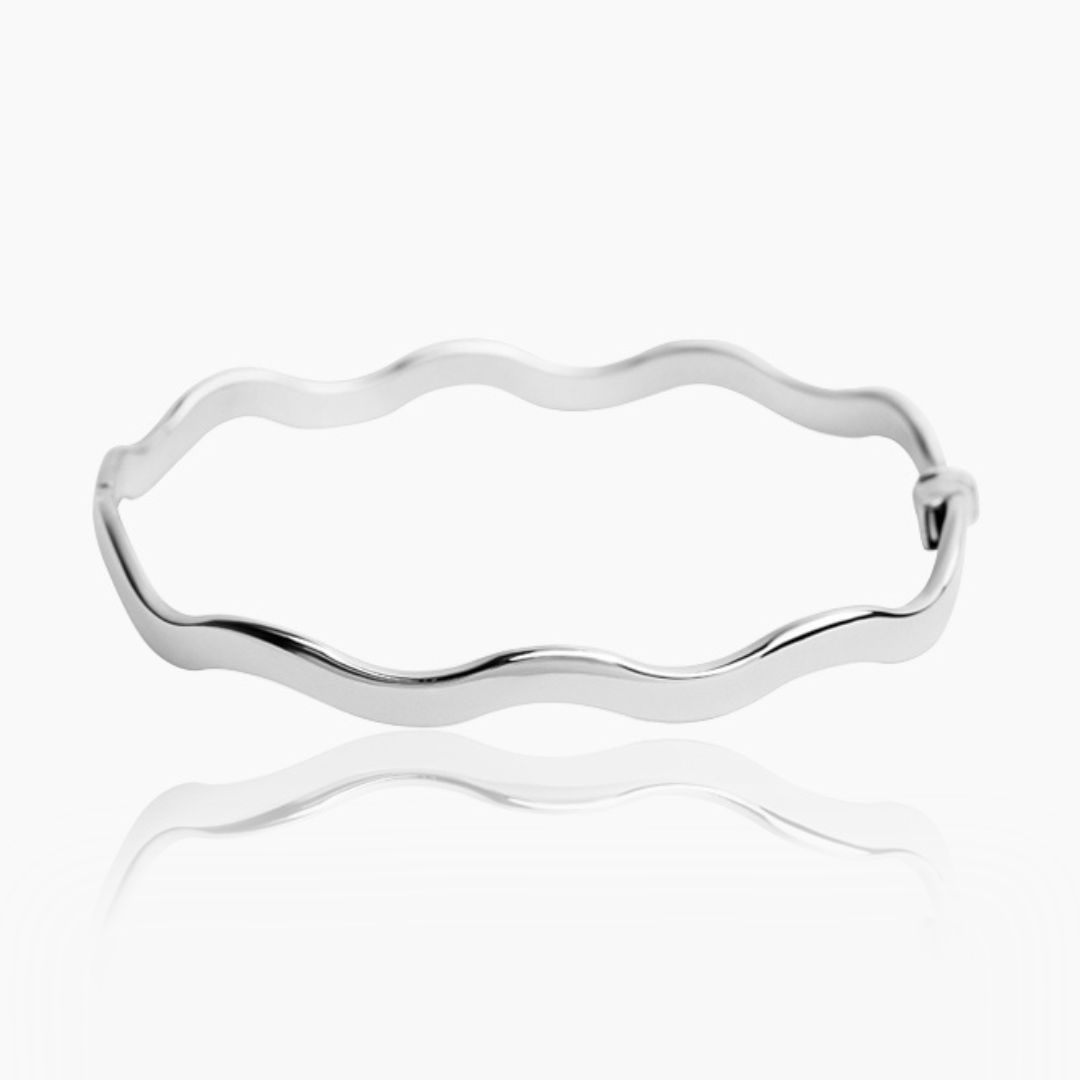 14K WHITE GOLD NADINE CURVY BANGLE