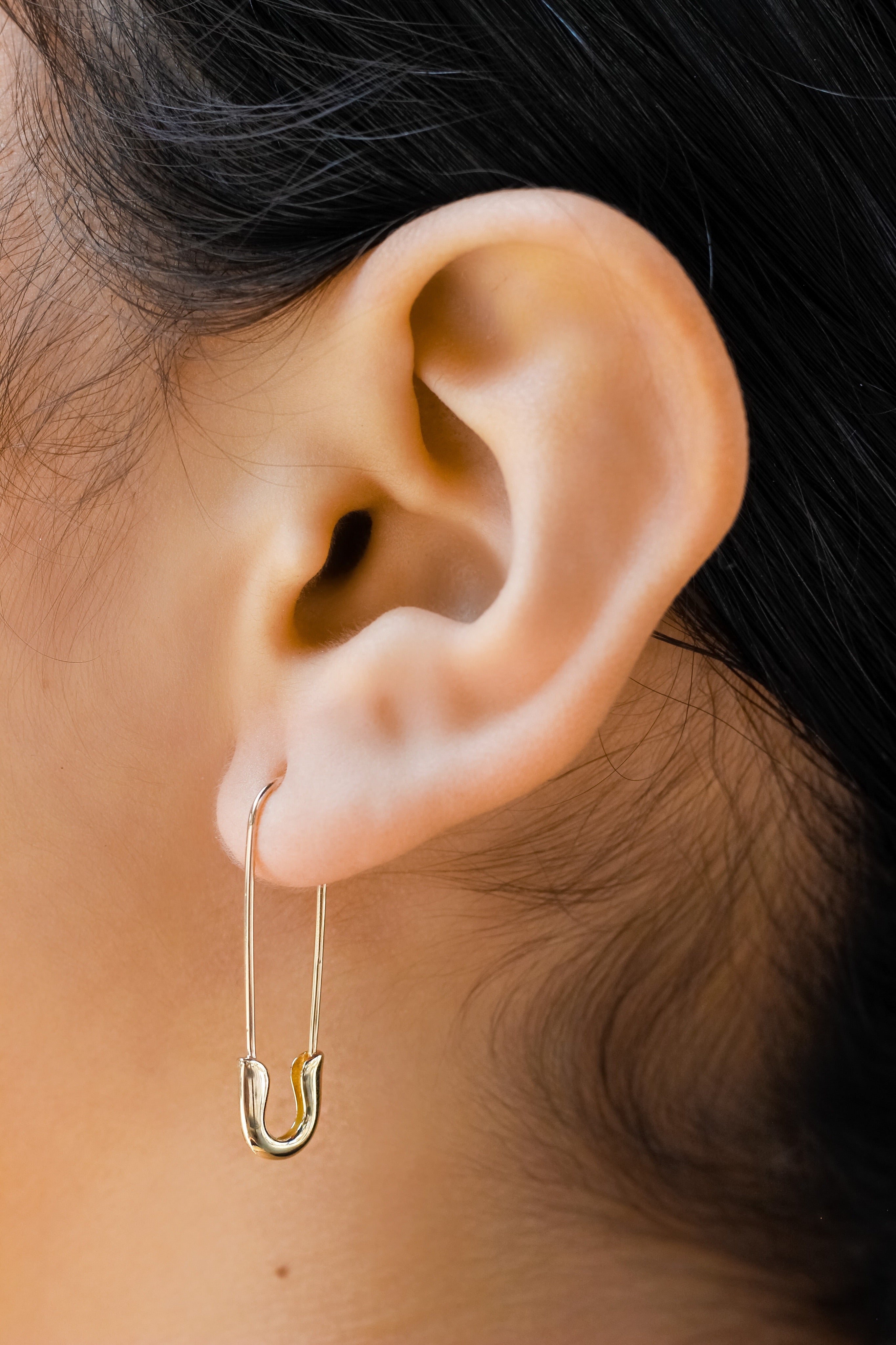 14K YELLOW GOLD LARGE SAFETY PIN EARRINGS