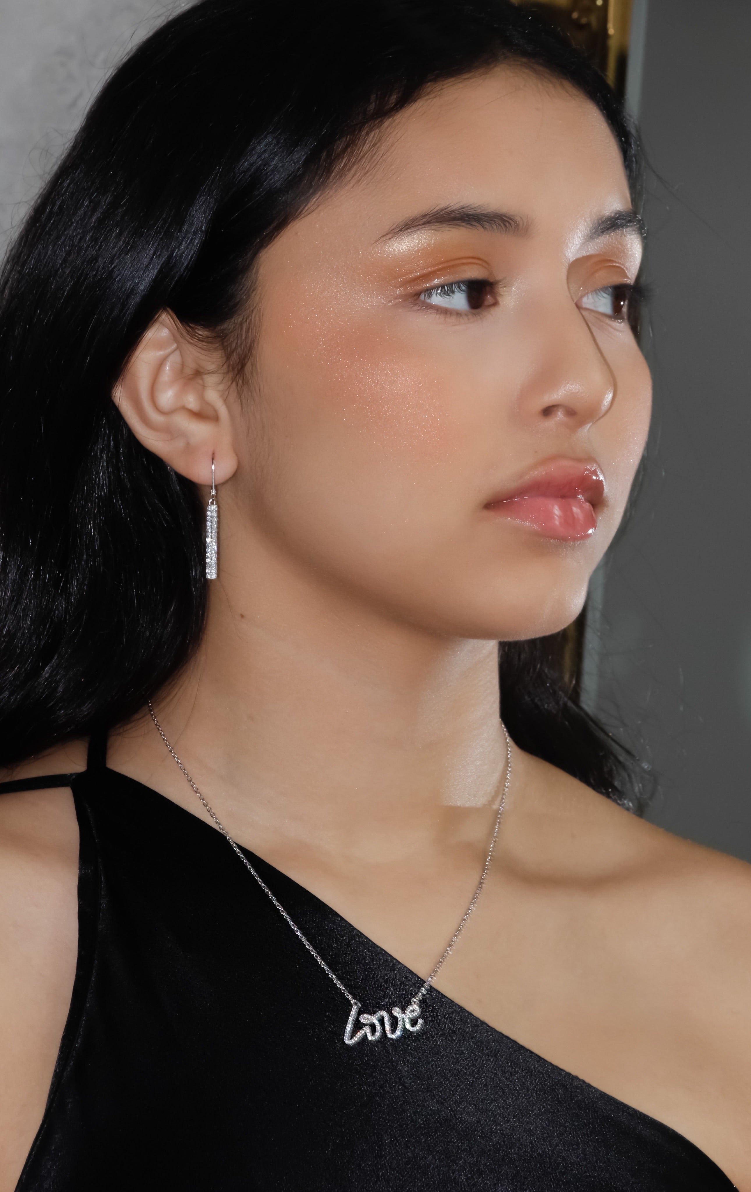 925 SILVER PAVE SCRIPT LOVE NECKLACE