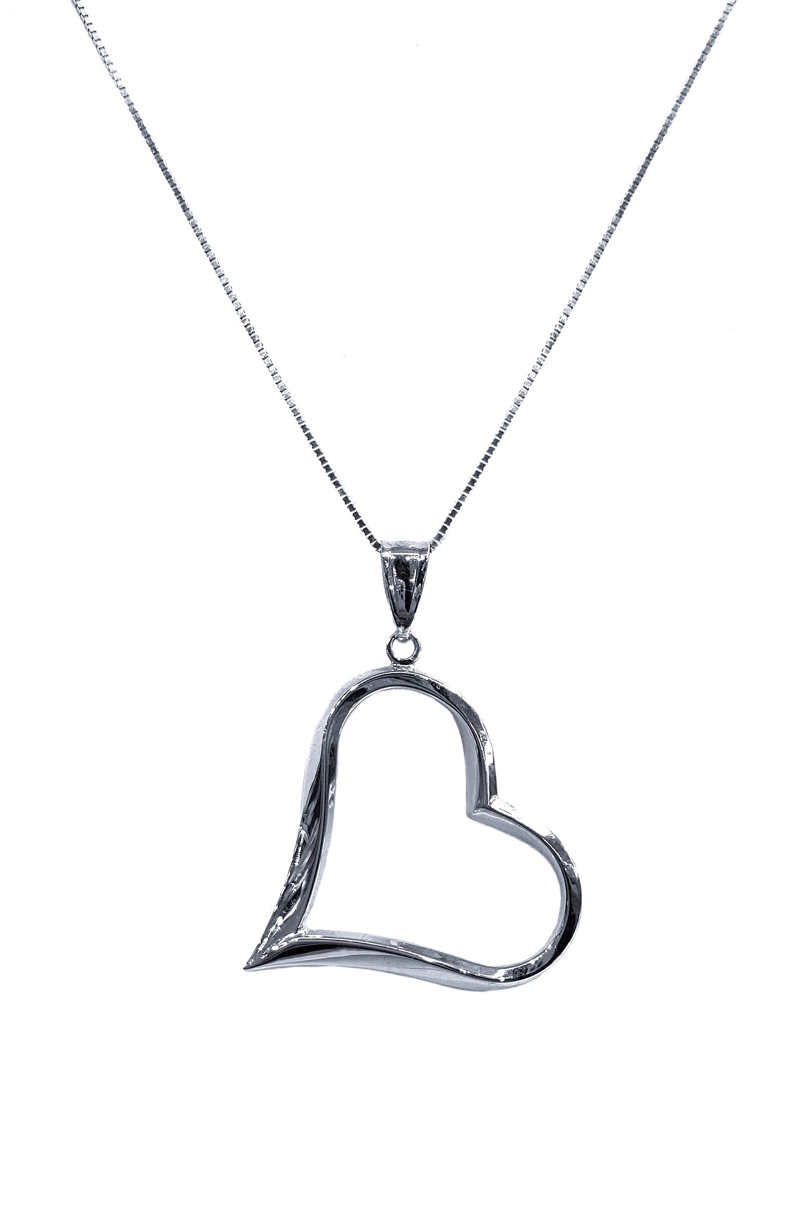 14K WHITE GOLD SLANT HEART NECKLACE