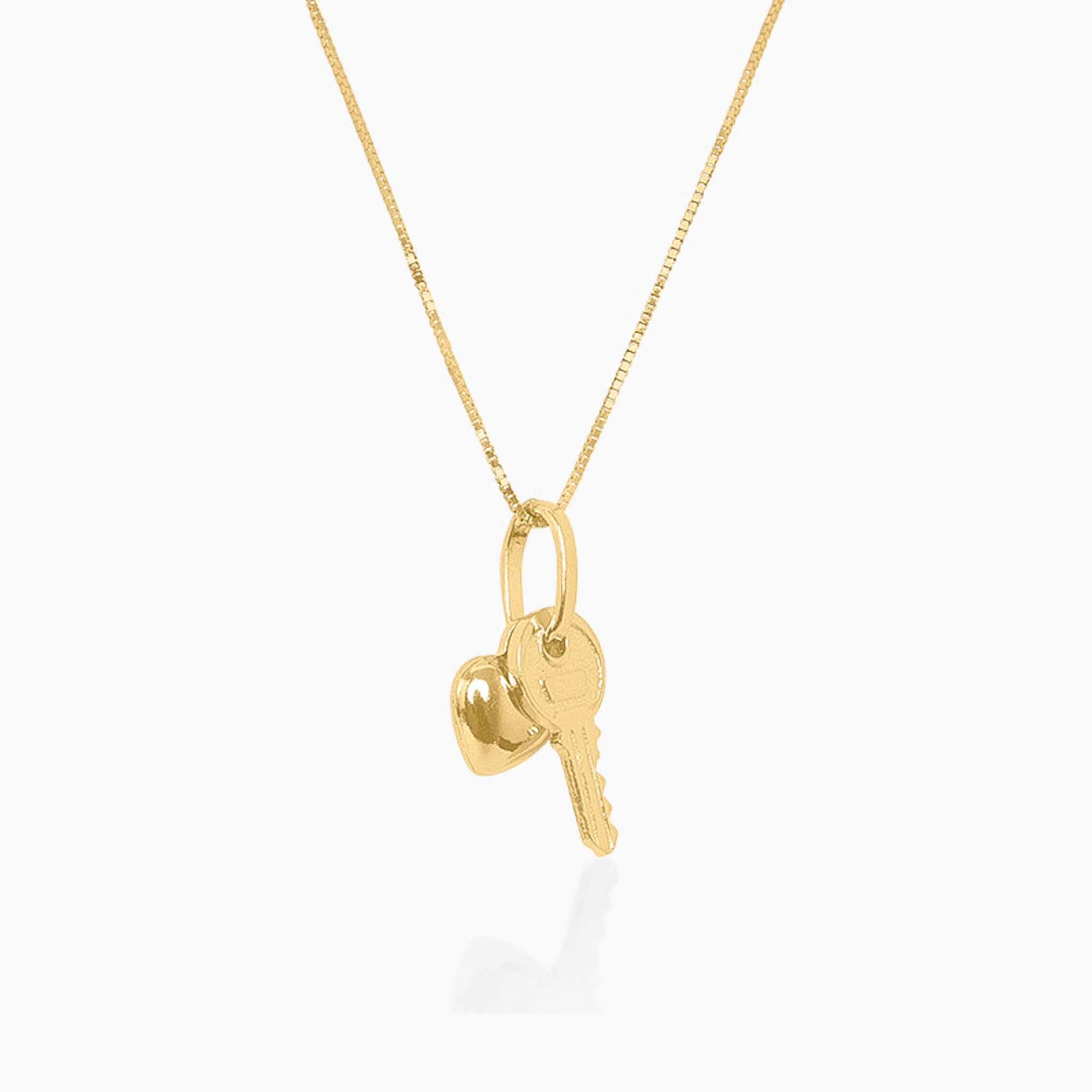 14K YELLOW GOLD HEART AND KEY NECKLACE