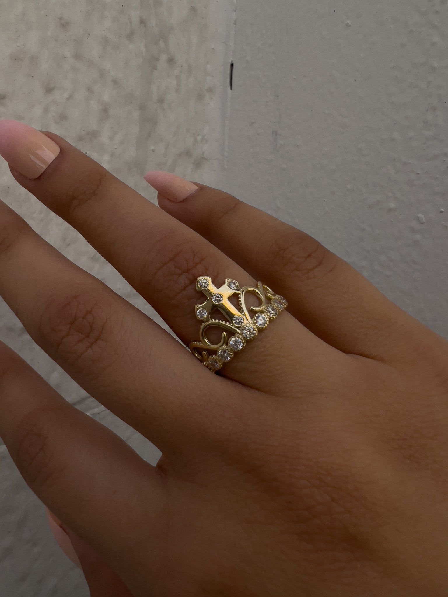 Sleek Crown Ring – Super Silver
