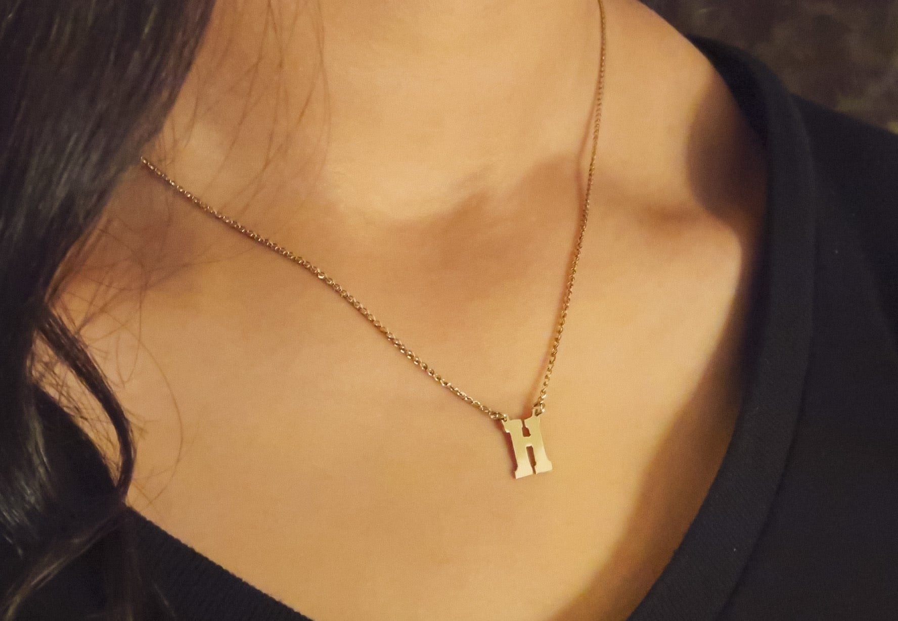 14K YELLOW  GOLD FLOATING BLOCK INITIAL NECKLACE